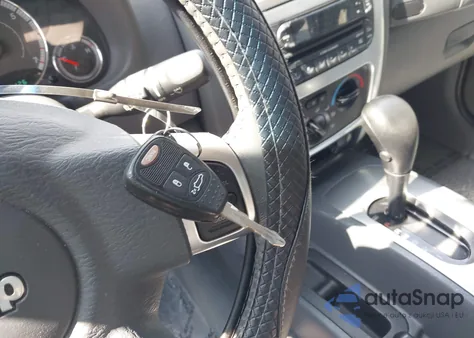 2006 Jeep Liberty Limited Edition из США, поврежденный, VIN 1J4GK58K36W240008